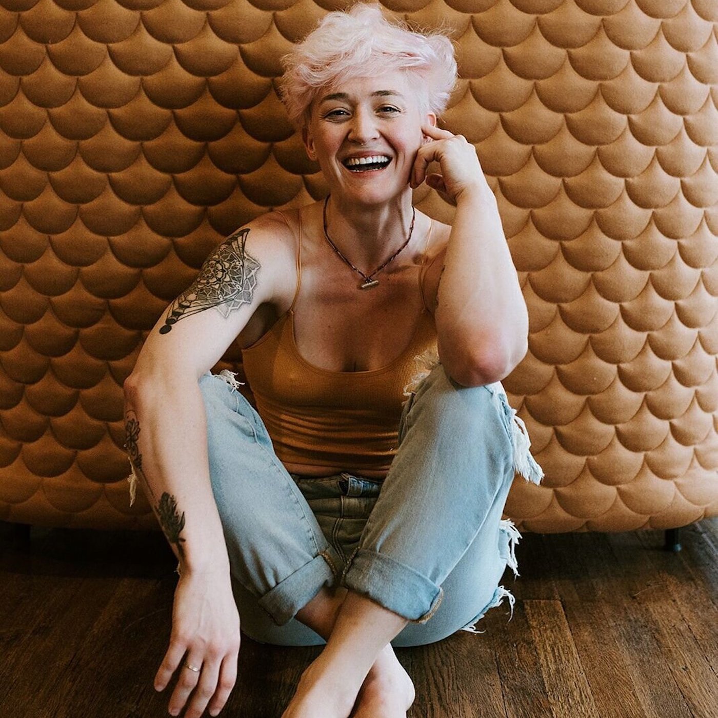 ABI LYNNE: How to breathe in difficult situations and Ashtanga yoga episode artwork