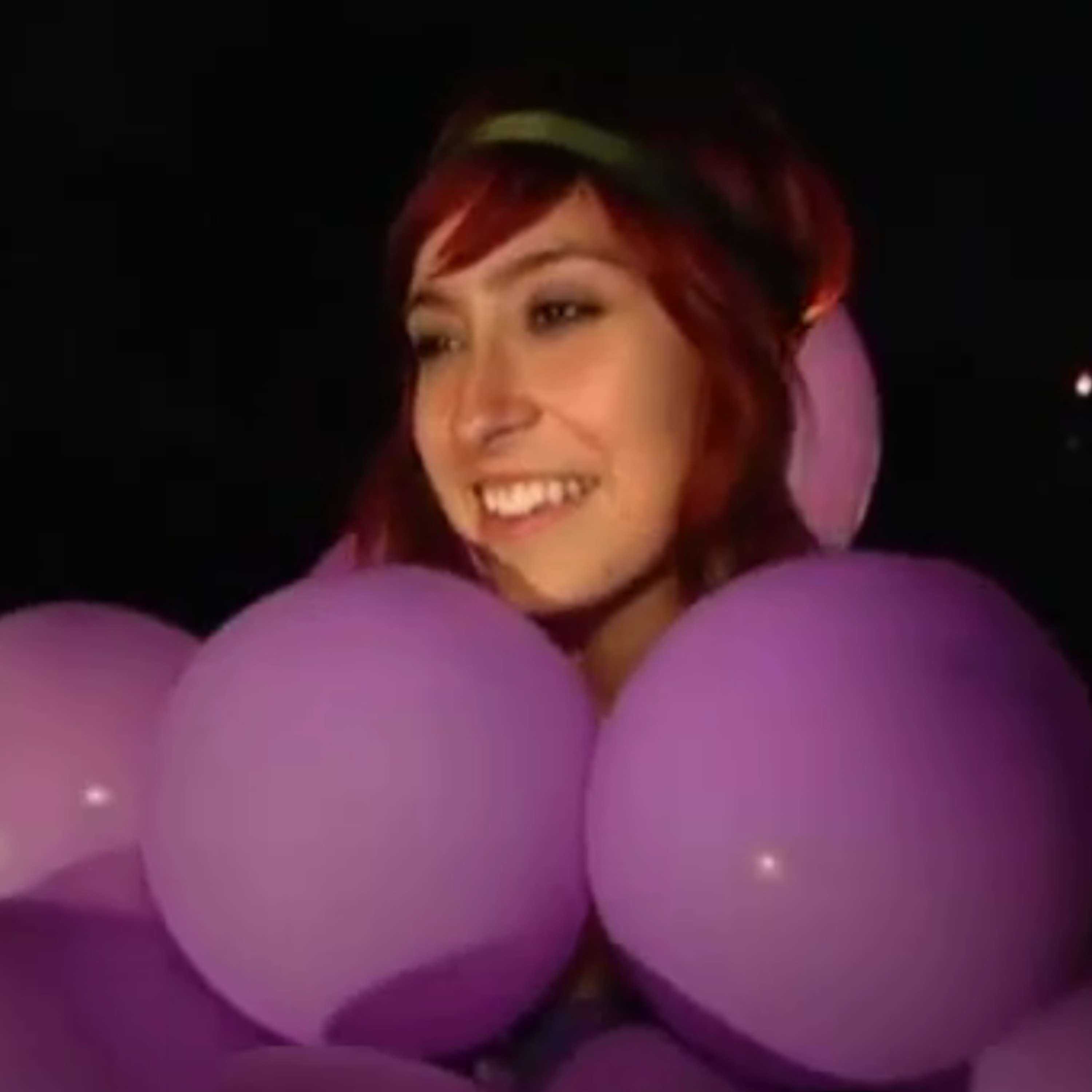 Hunting for Change & The ABCs of Friendship (My Life as Liz S1E5&6) Hunting for Change & The ABCs of Friendship (My Life as Liz S1E5&6)