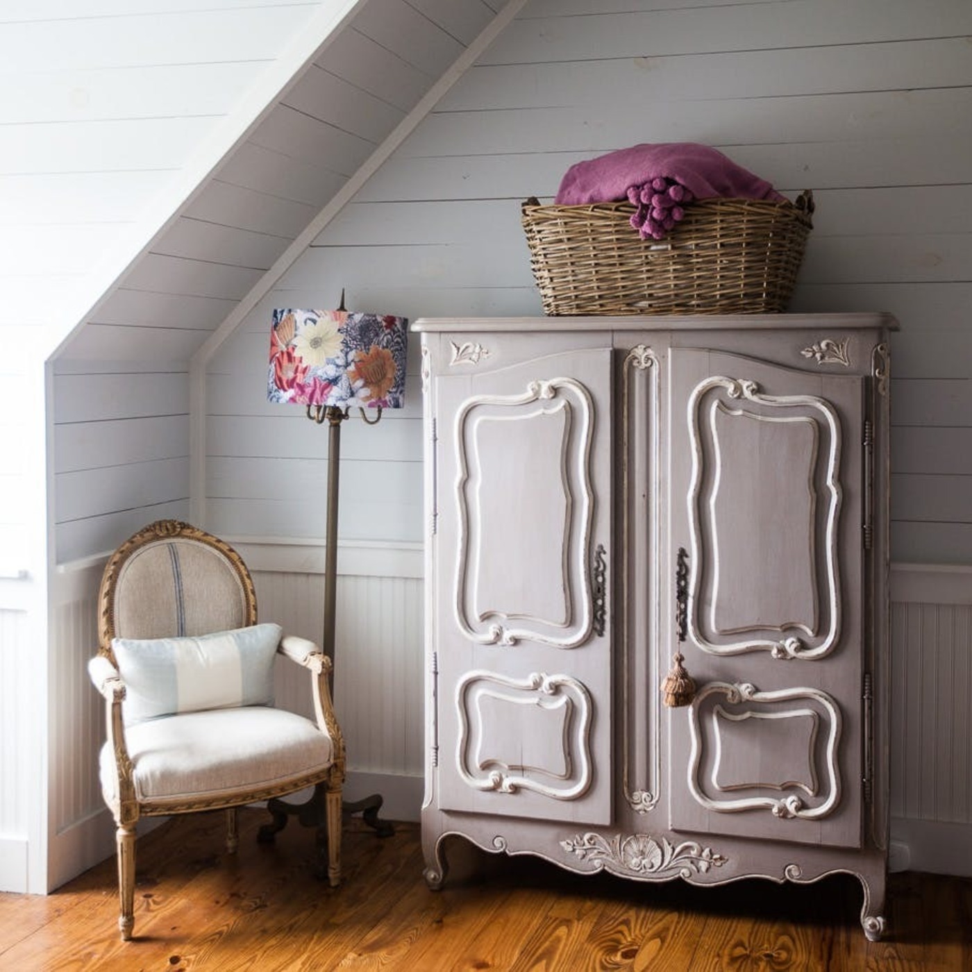 Learn to Decorate Like a Designer - DTT Classic