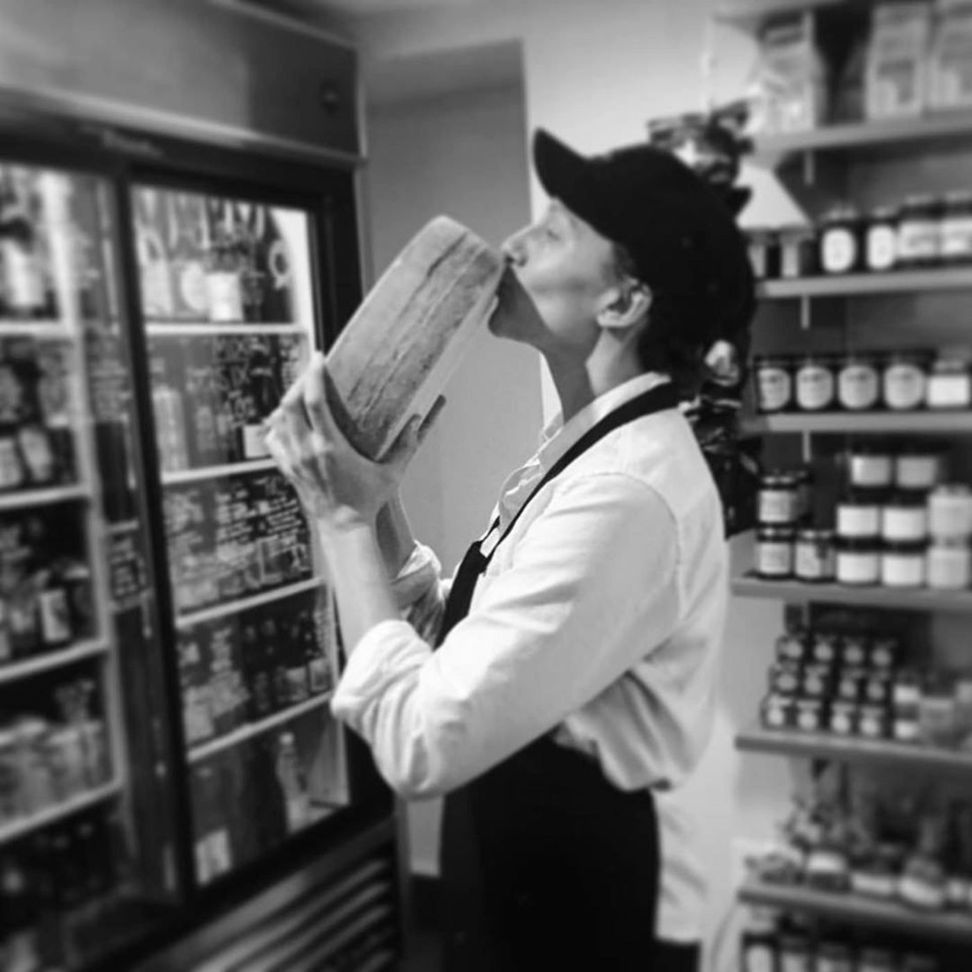 Episode 333: Woman in Cheese: Tess McNamara, Director of Retail and Operations at Lucy's Whey