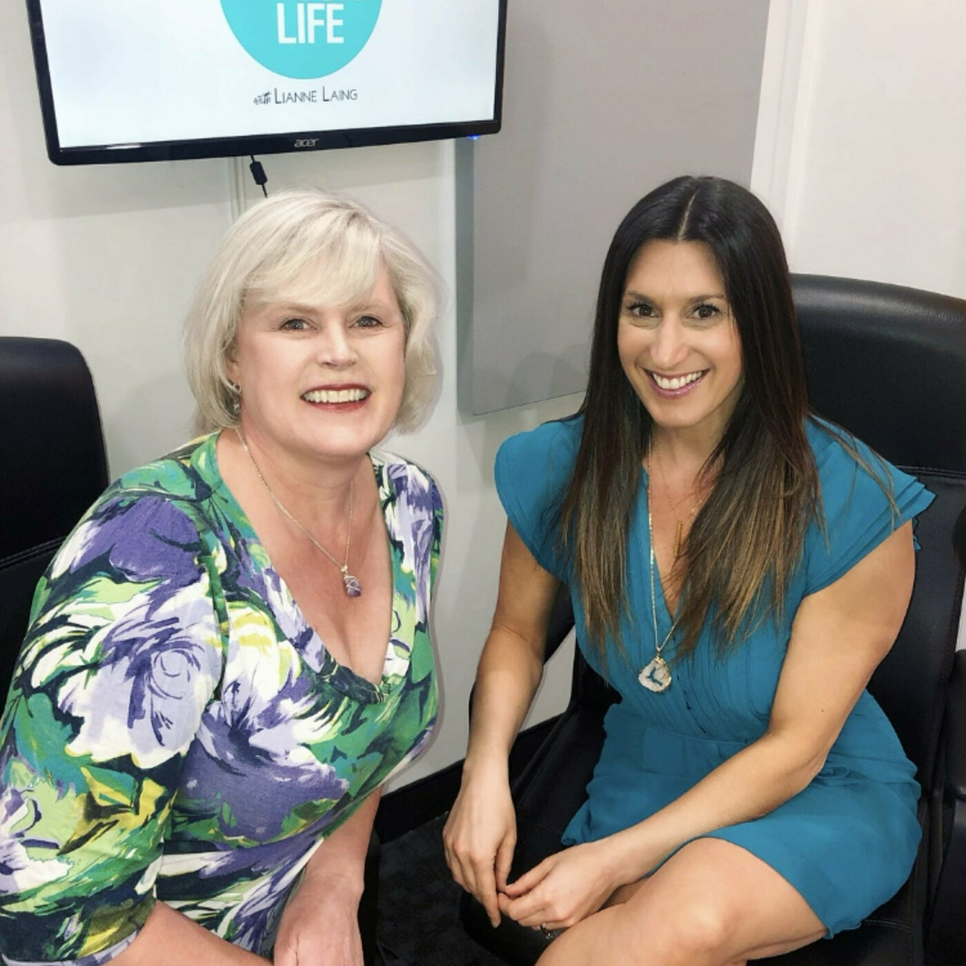 Living Your Life with Lianne Laing