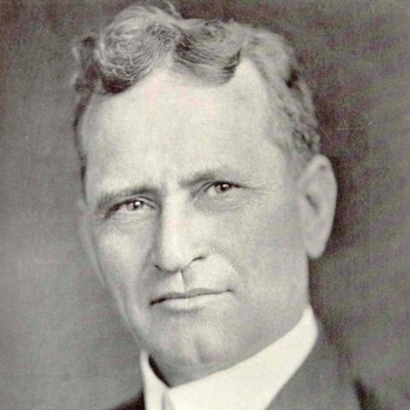 102 - Alfred Lawson and Lawsonomy