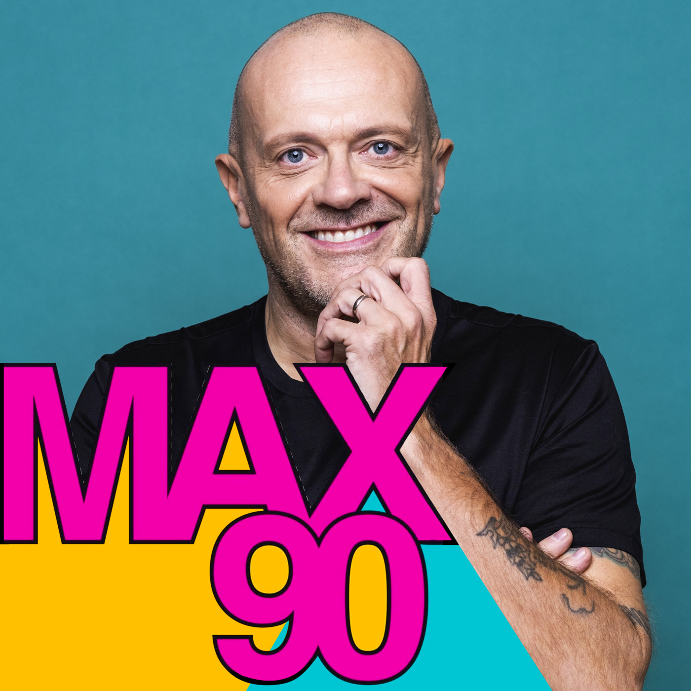MAX90