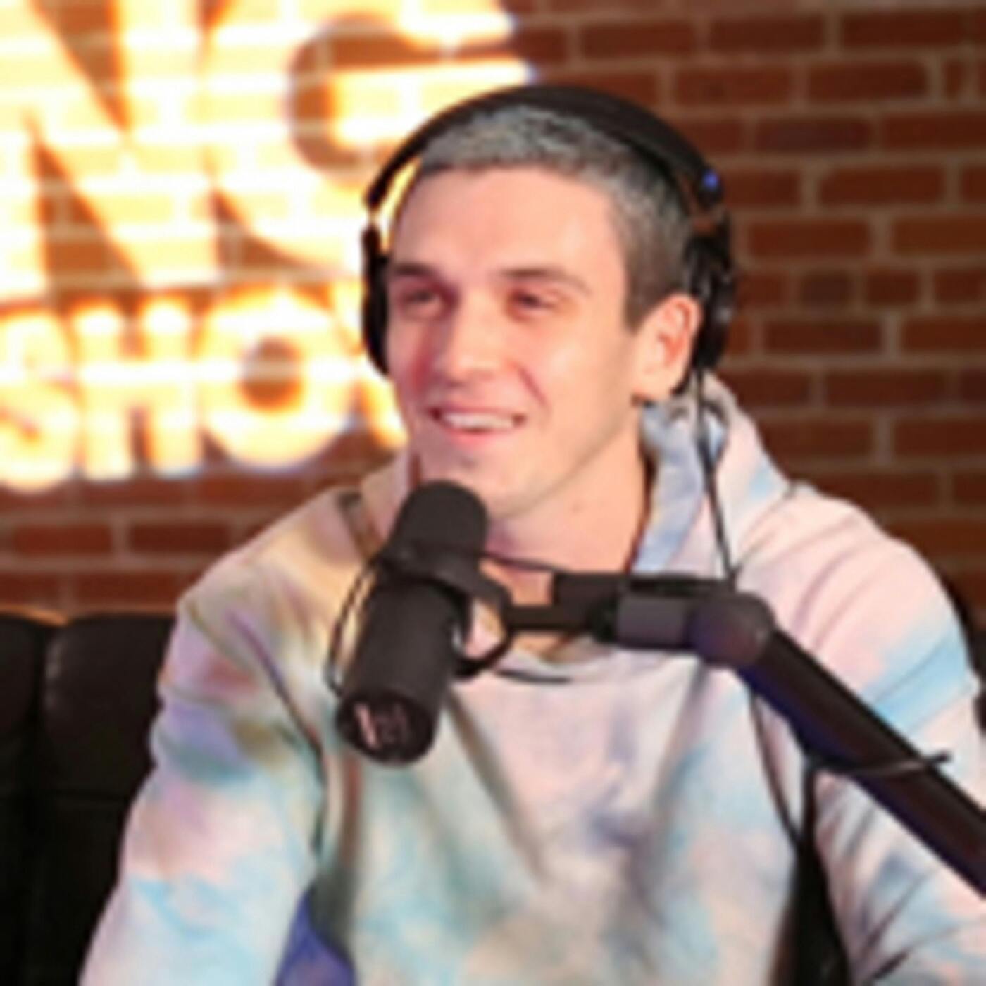 Lauv Talks Drugs & The Internet, Depression and New Music