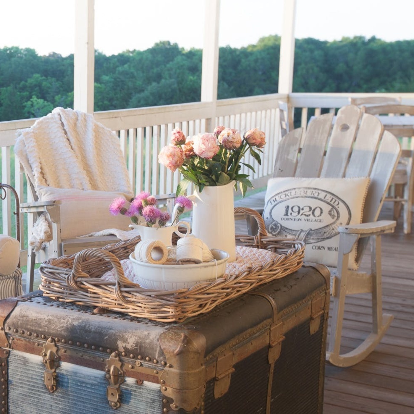Let's Throw a Summer Party! - best of DTT