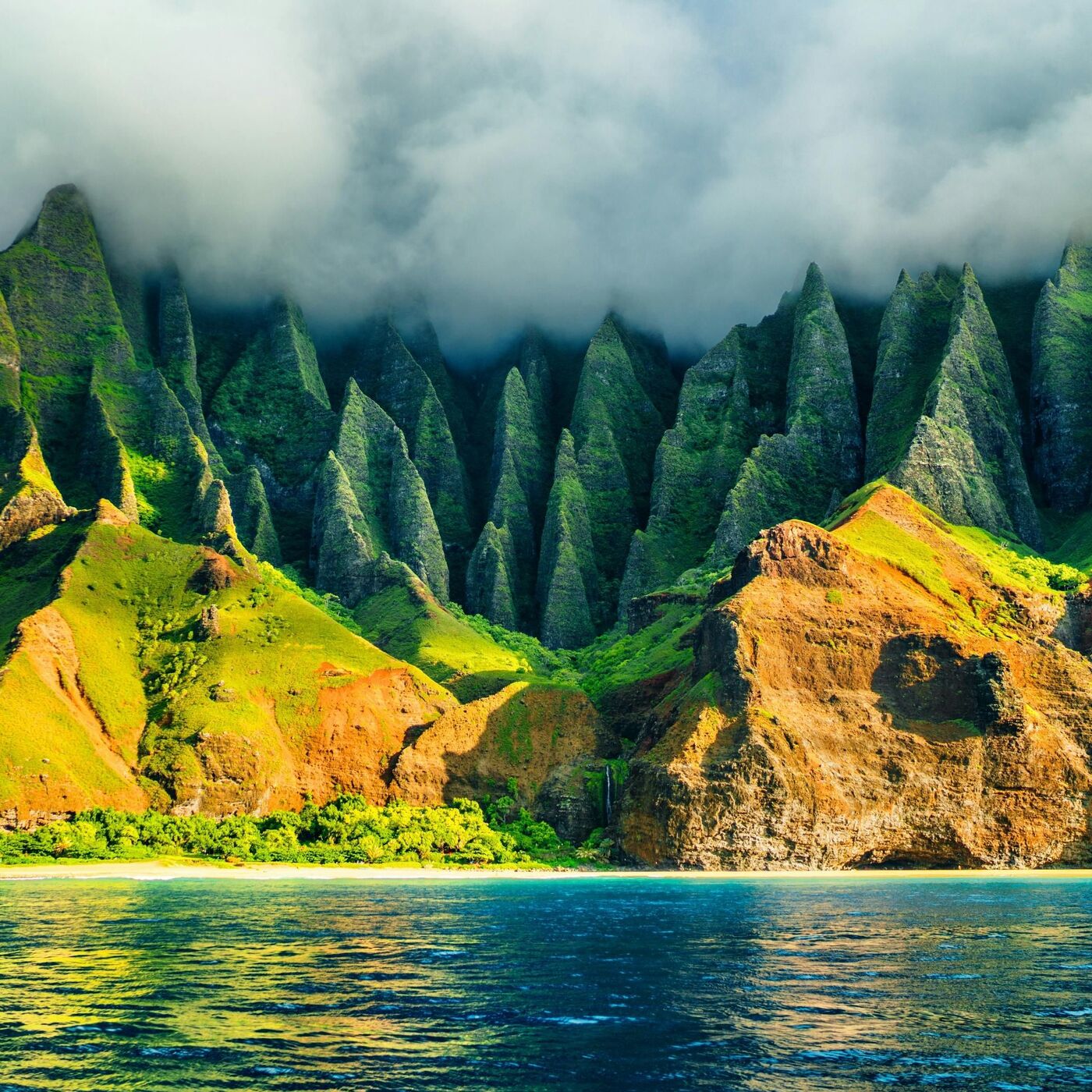 Hawaii, The Ultimate Visitor’s Guide podcast artwork