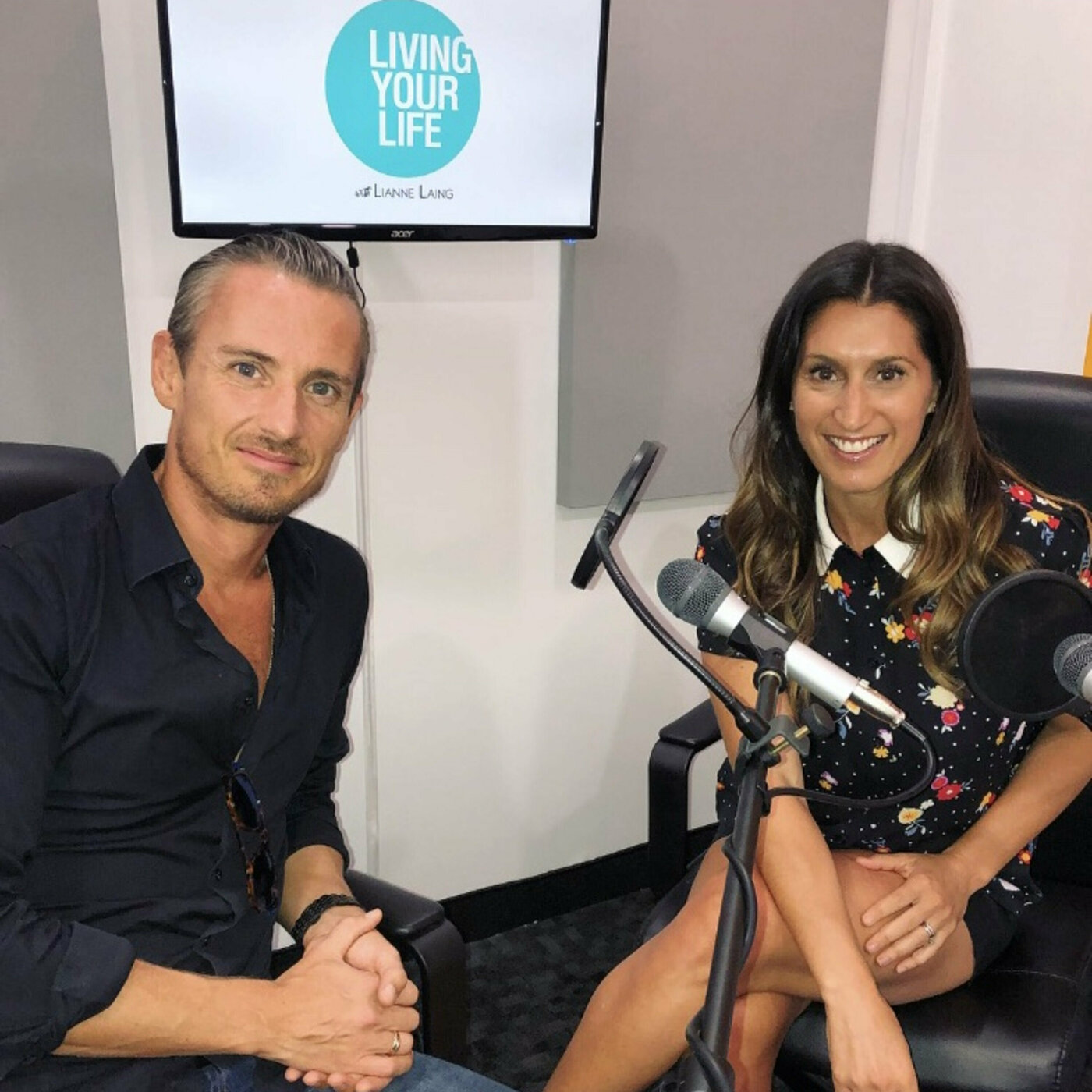 Living Your Life with Lianne Laing