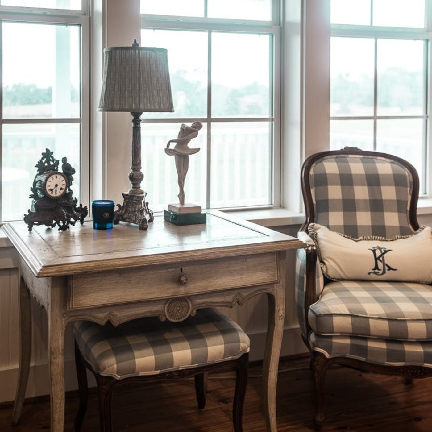 Decorate with Blue - DTT Classic