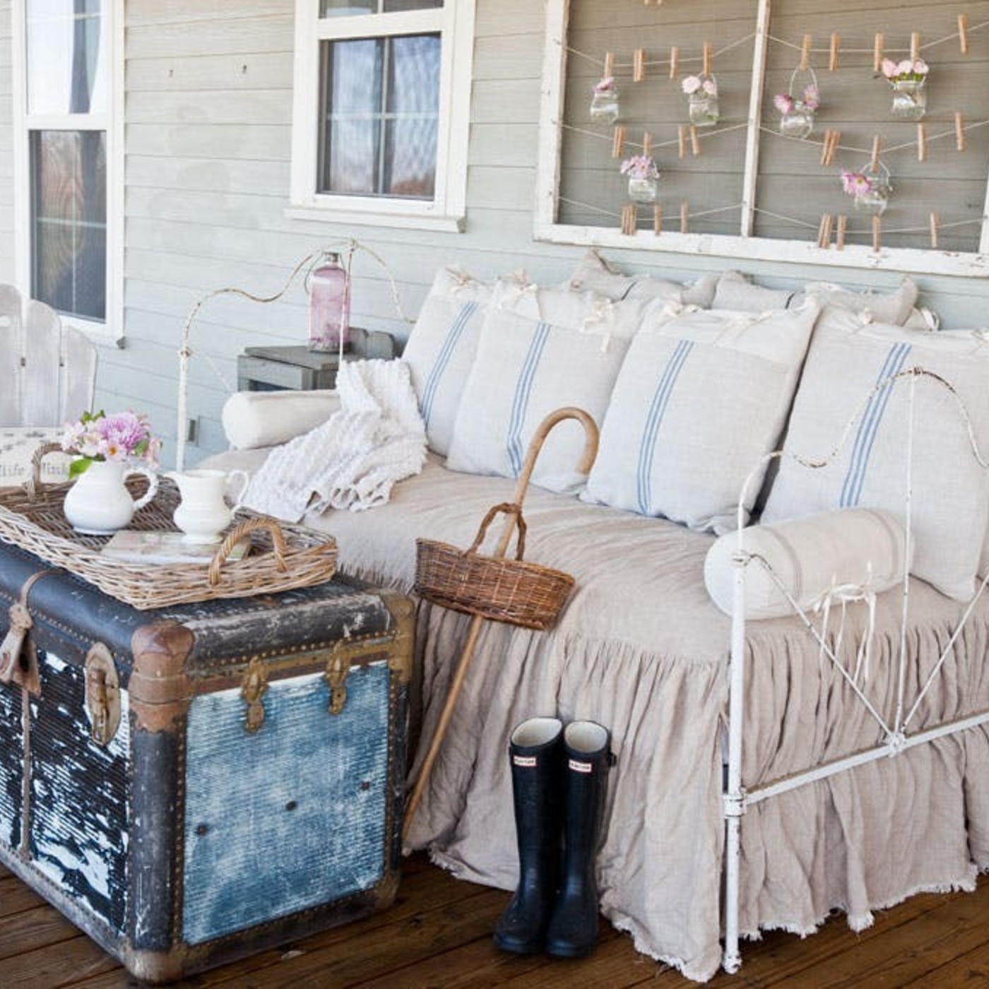 Easy Summer Decorating Ideas - DTT Classic