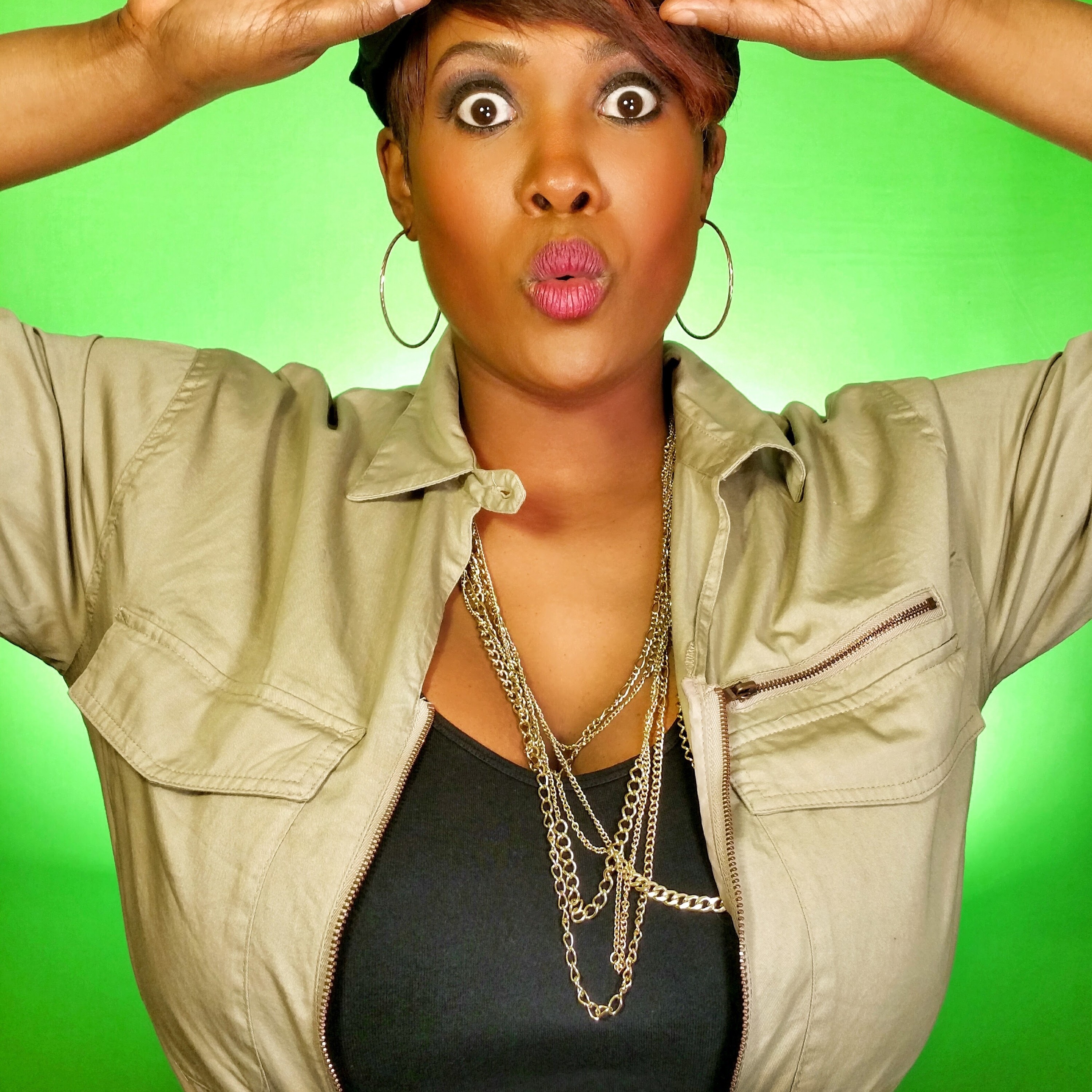 Mia Jackson: Is it a party or a problem? How to laugh at yourself.