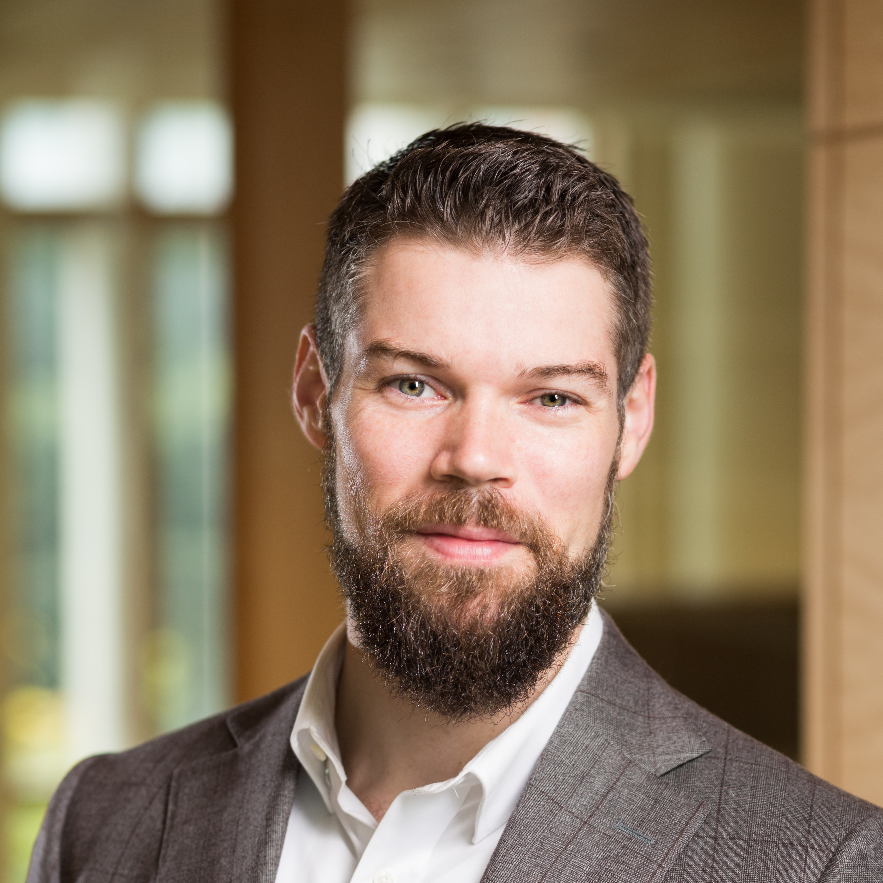 Luke Peña: Who Decides Who Gets Into Business School?