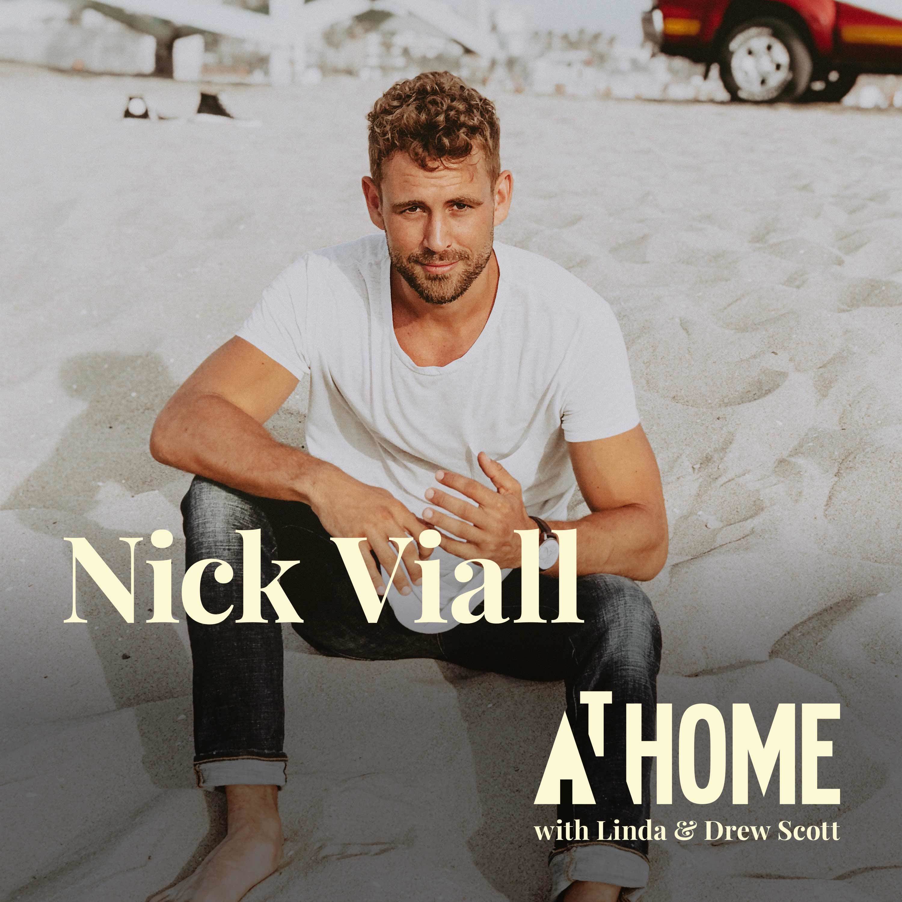 At Home with Linda & Drew Scott