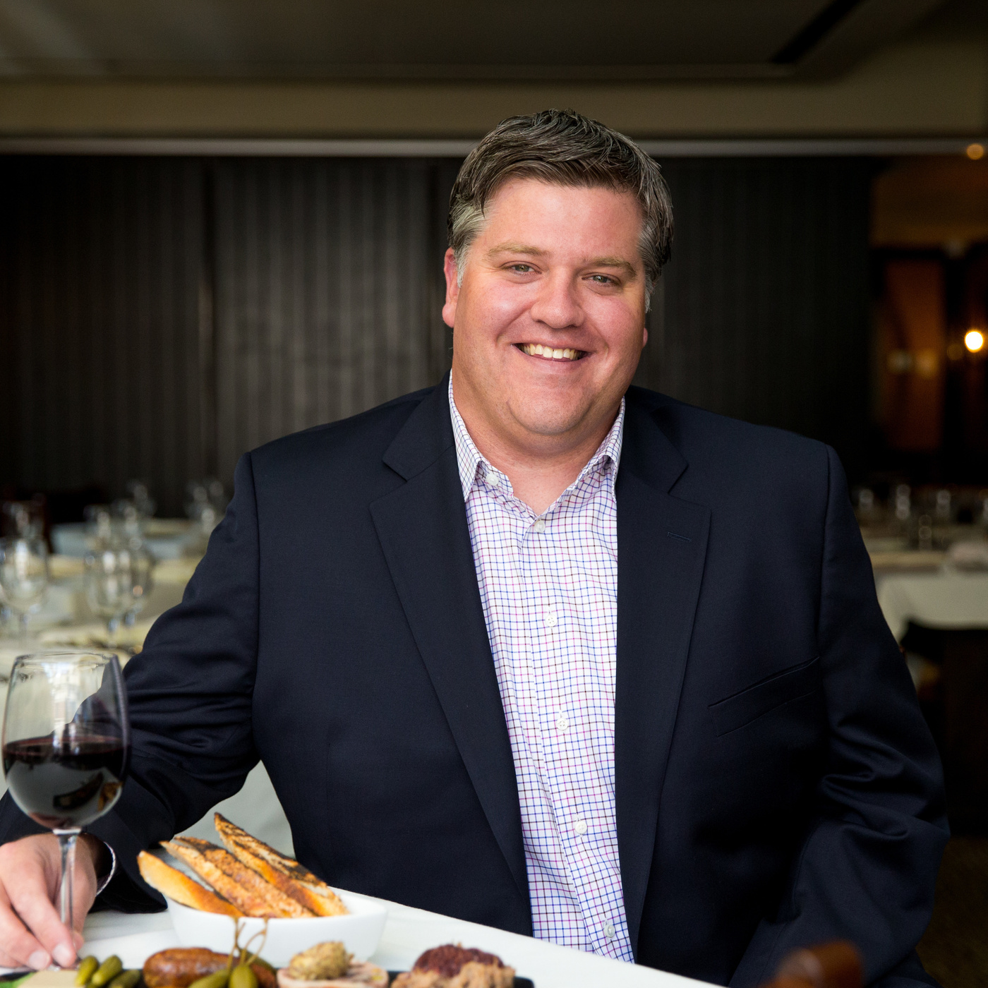 Episode 8: Chris Himmel on Hospitality and Improving the Restaurant Industry episode artwork