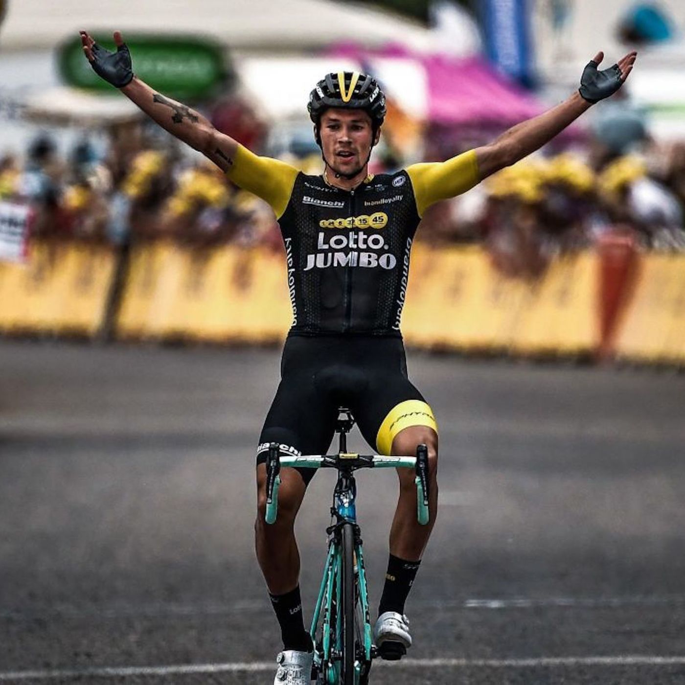 Etappe 19: (Turbo)primoz Roglic wint de Koninginnerit