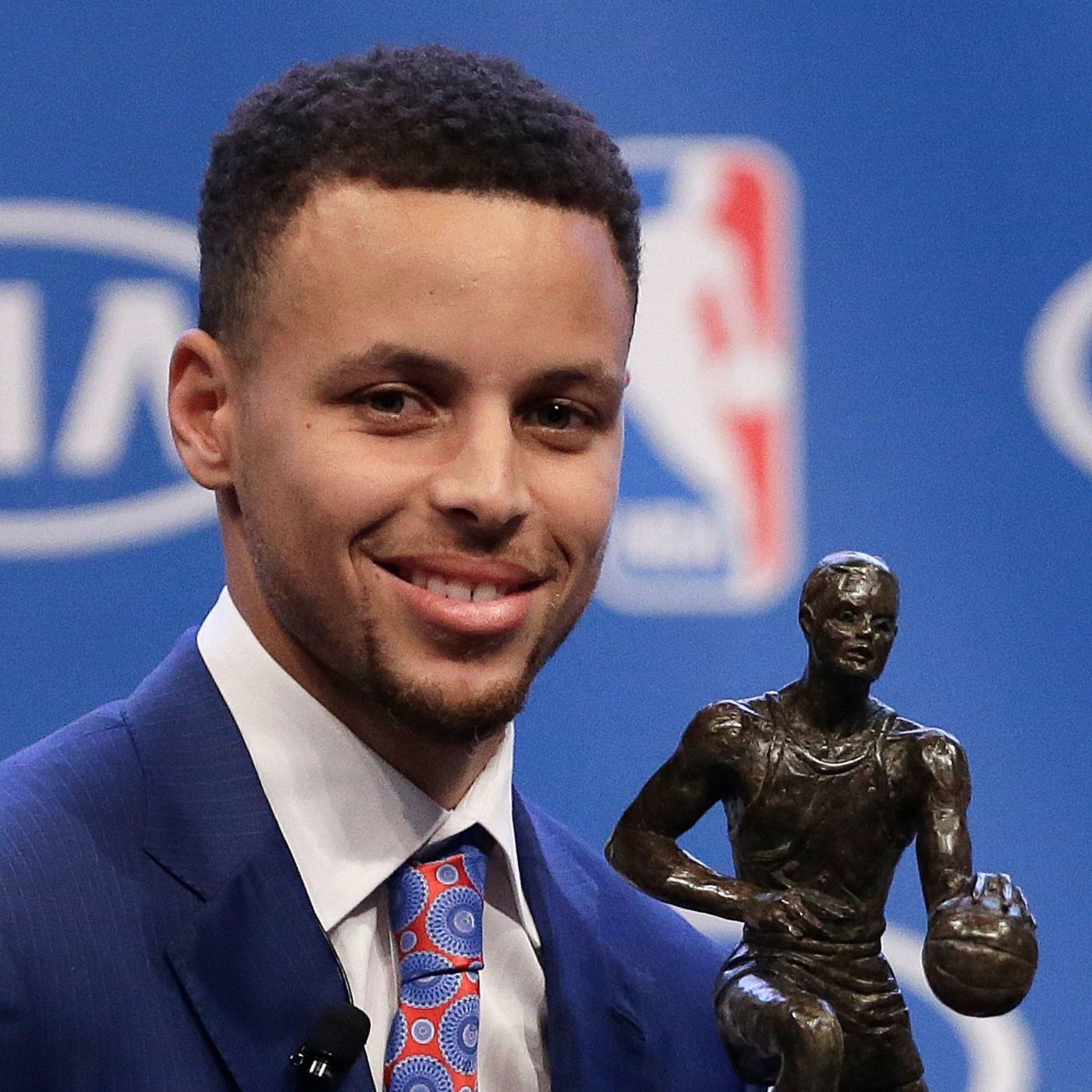 Stephen Curry talks about the MVP award and the season