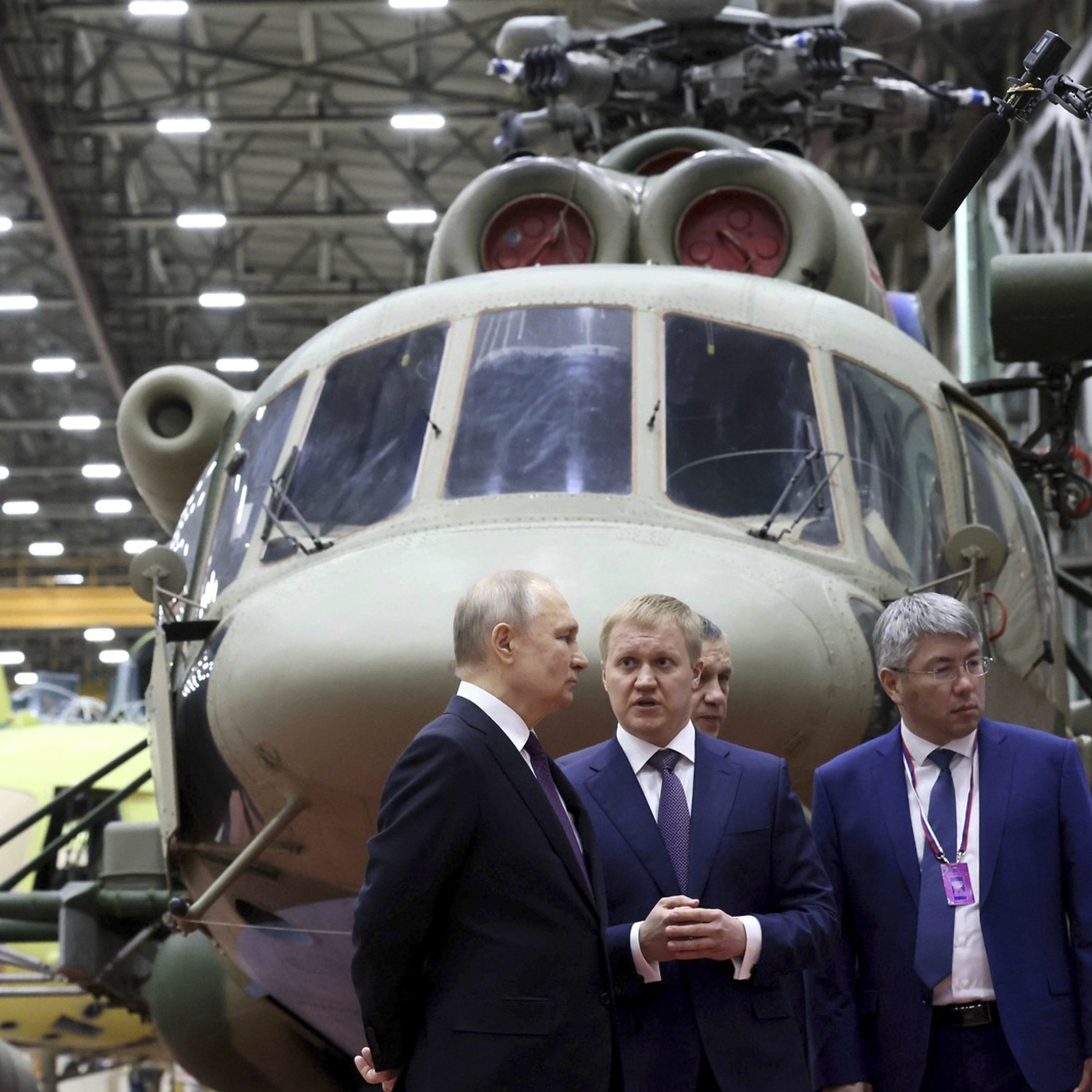 Geldregen im Haushalt: Putins Militärmaschine stottert - wie lange noch?