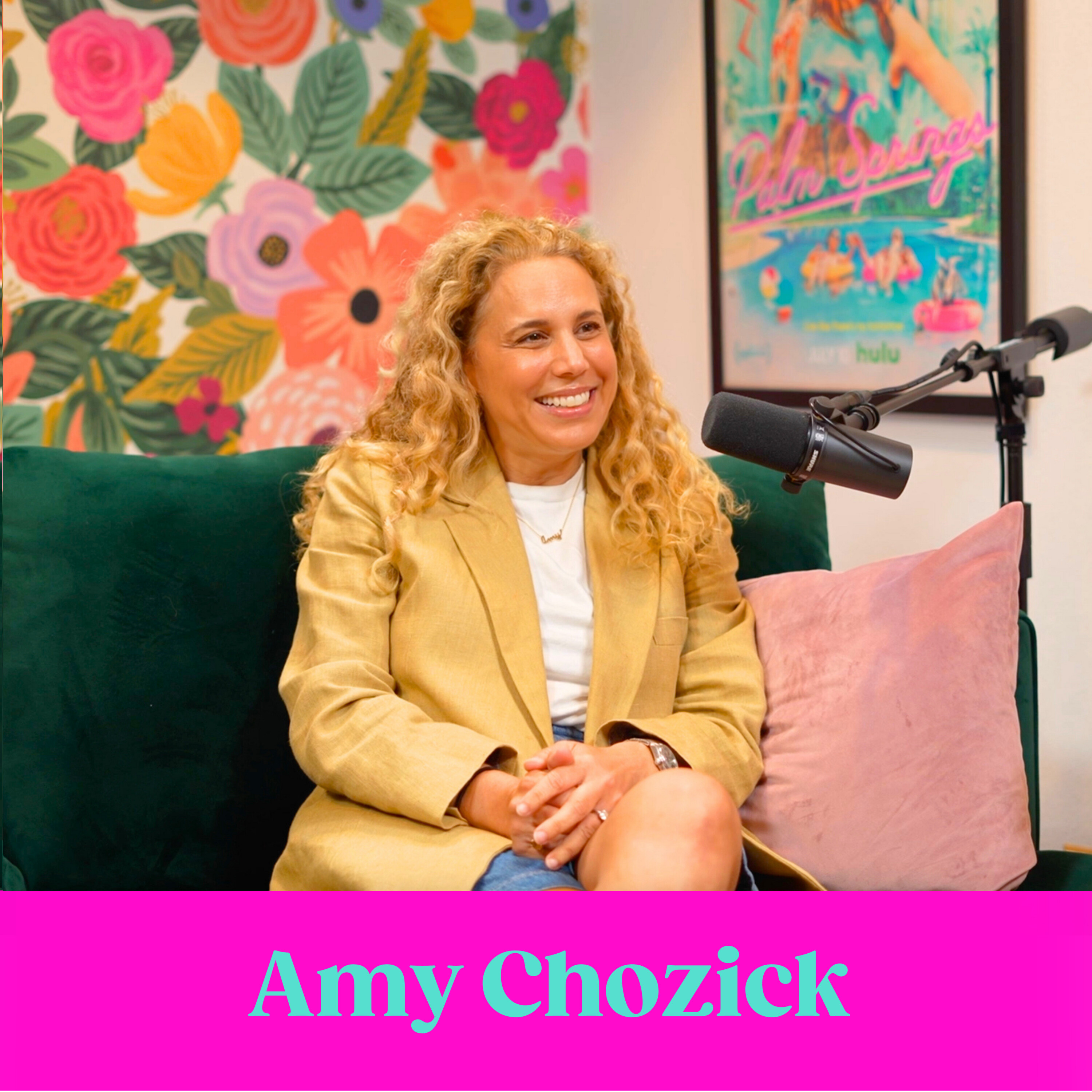 Amy Chozick: On Her New Novel "With Friends Like You", Her Career at The New York Times, and Covering Controversial Women in the Spotlight episode artwork