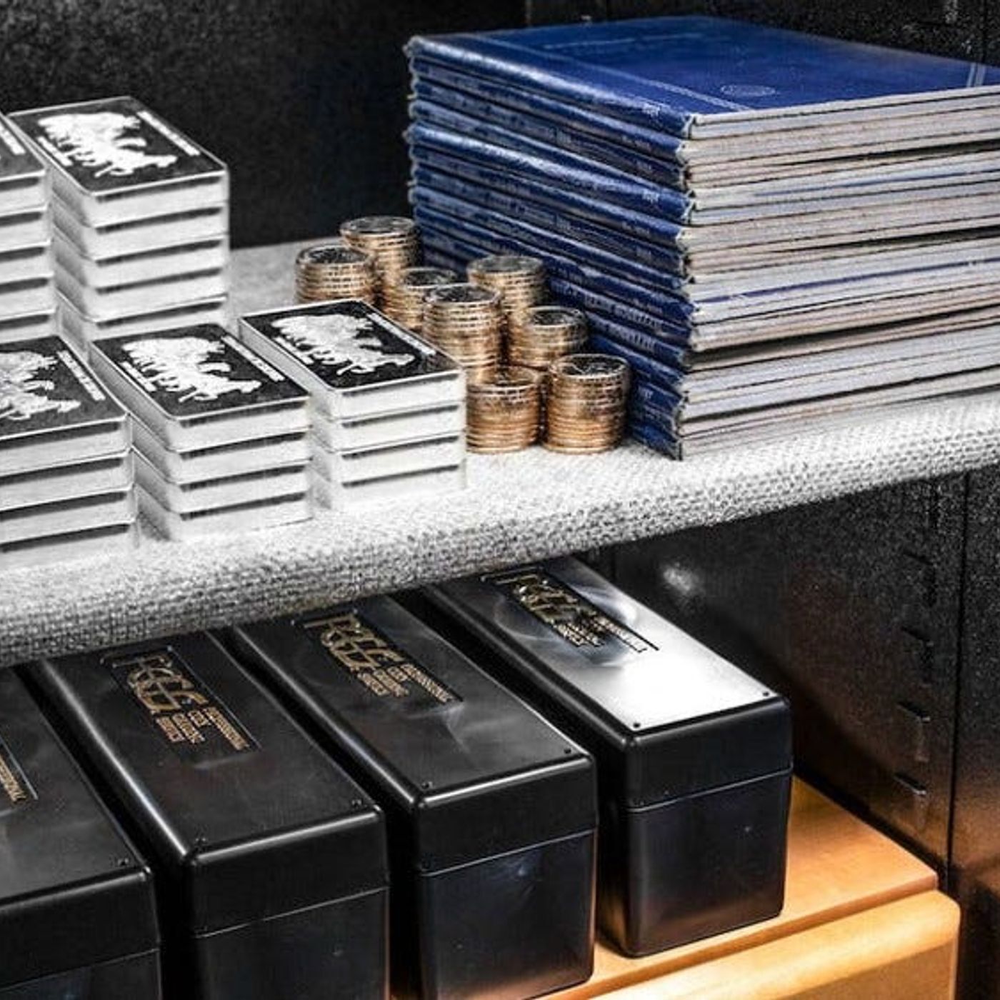 Three Reasons Precious Metals Are Getting Hot Among "Financial Preppers"
