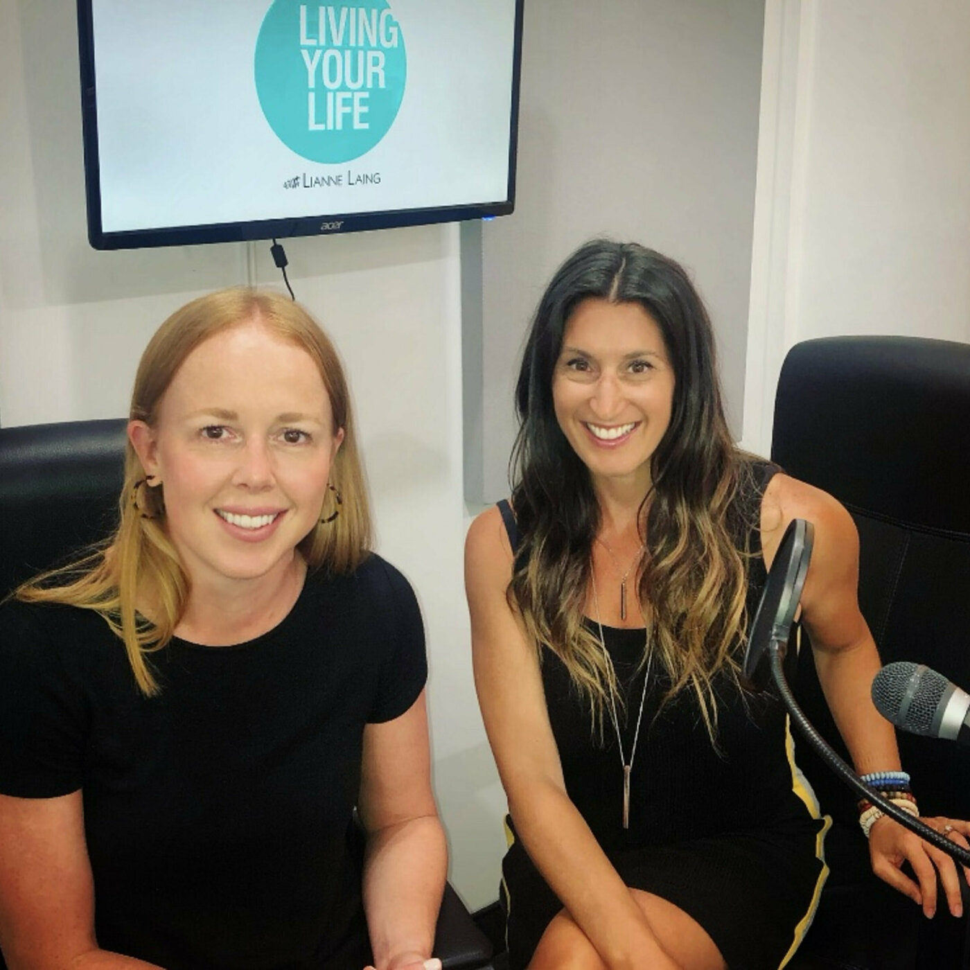 Living Your Life with Lianne Laing
