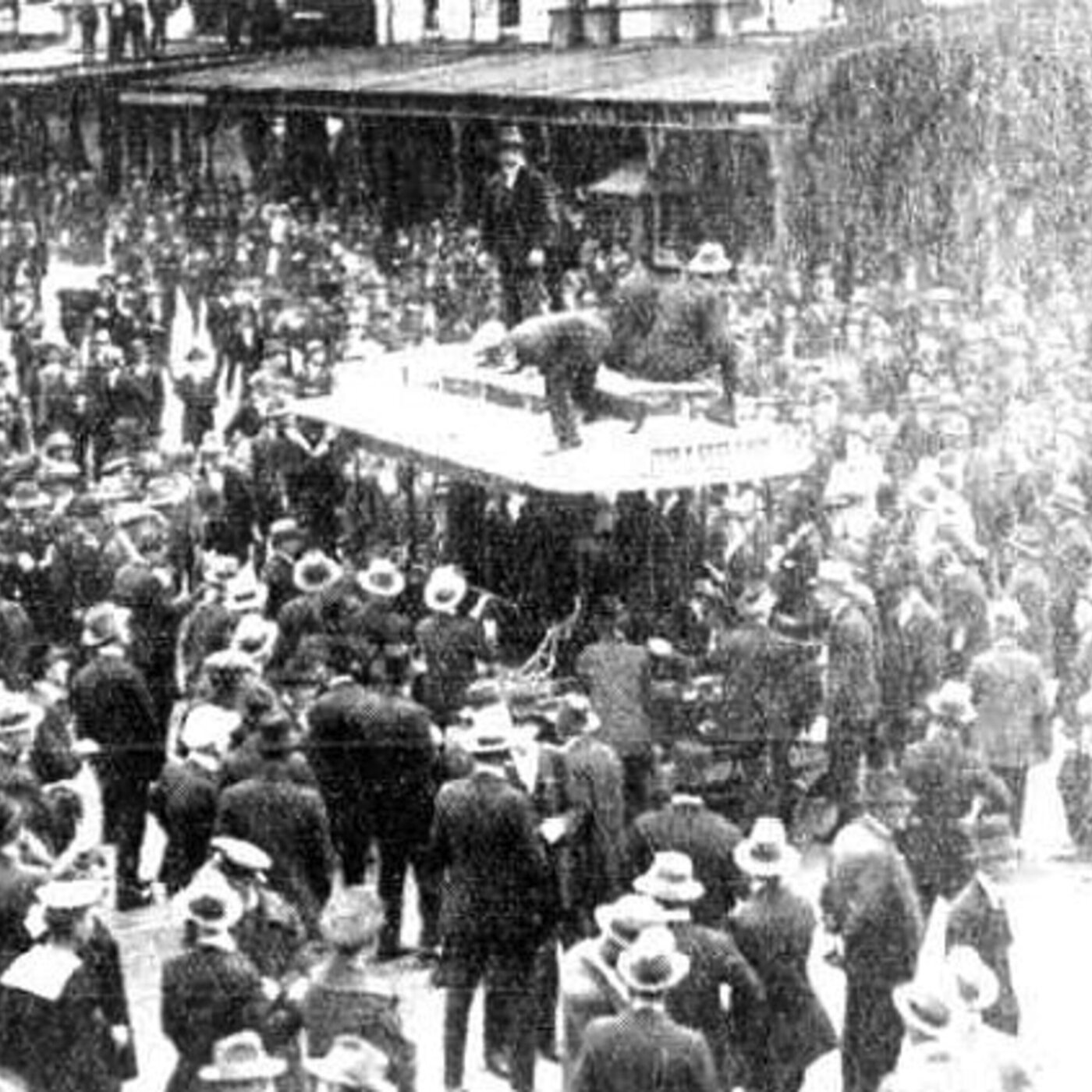 530 - 1923 Police Riots - Live w/Wil Anderson