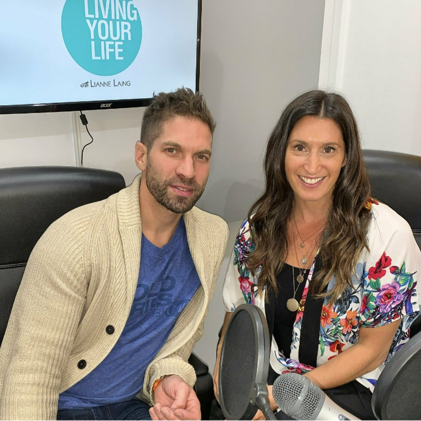 Living Your Life with Lianne Laing