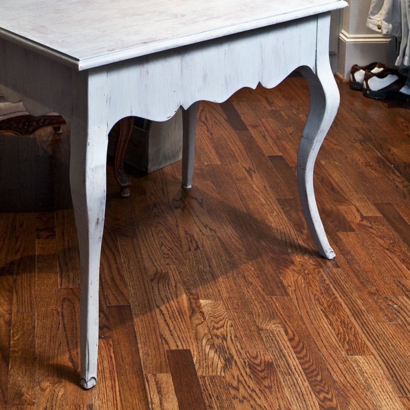 Let's Hit the Floor - pro tips on flooring options & maybe a dance or two