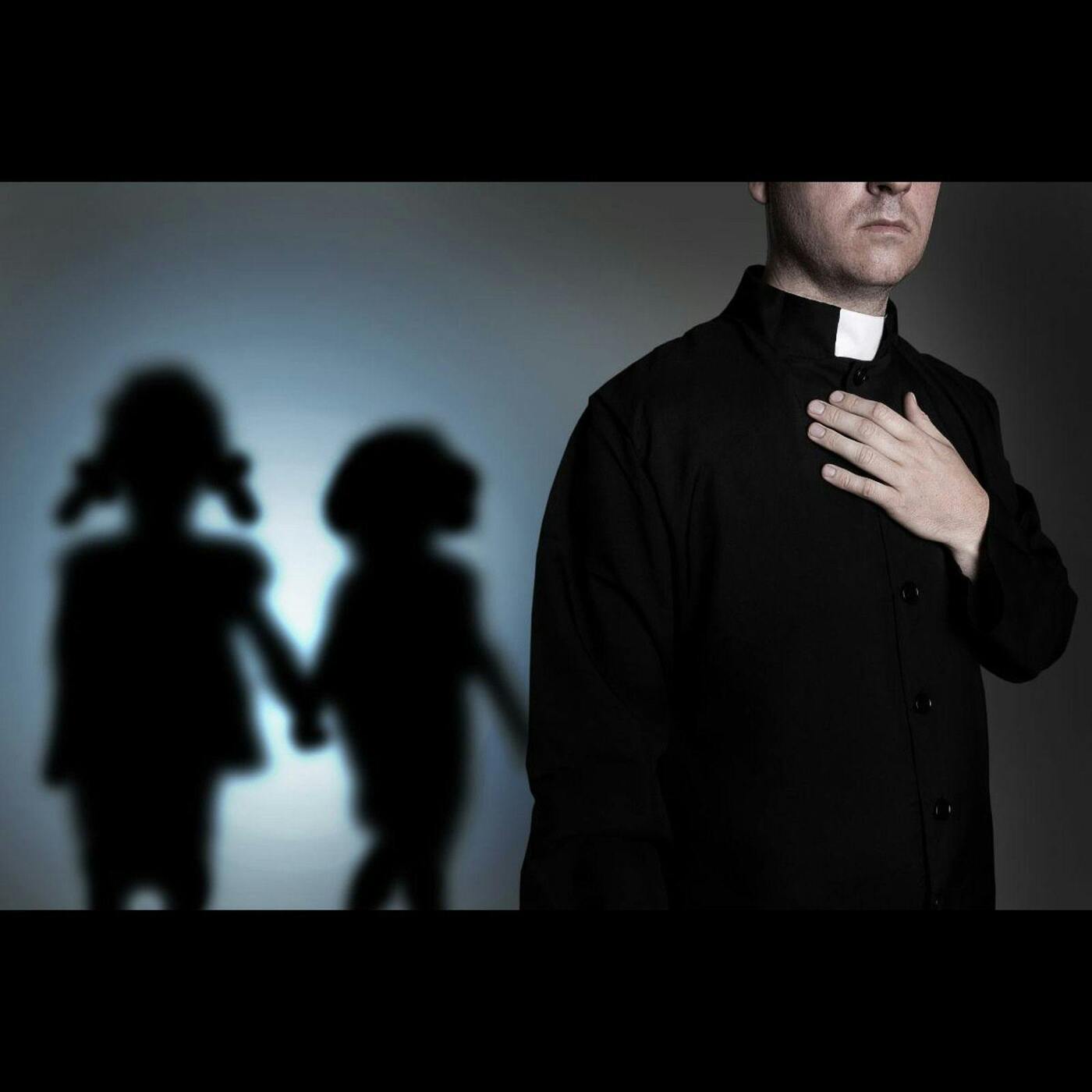 Ep. 249 - The 500 Invisible Catholic Priests From Illinois