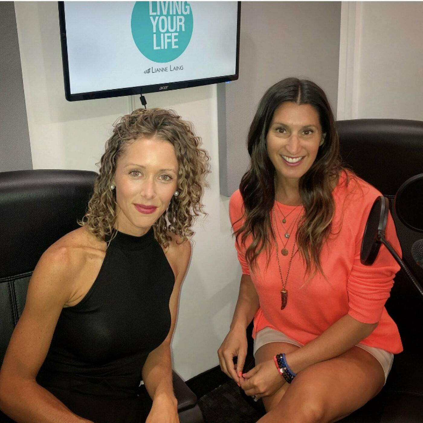 Living Your Life with Lianne Laing
