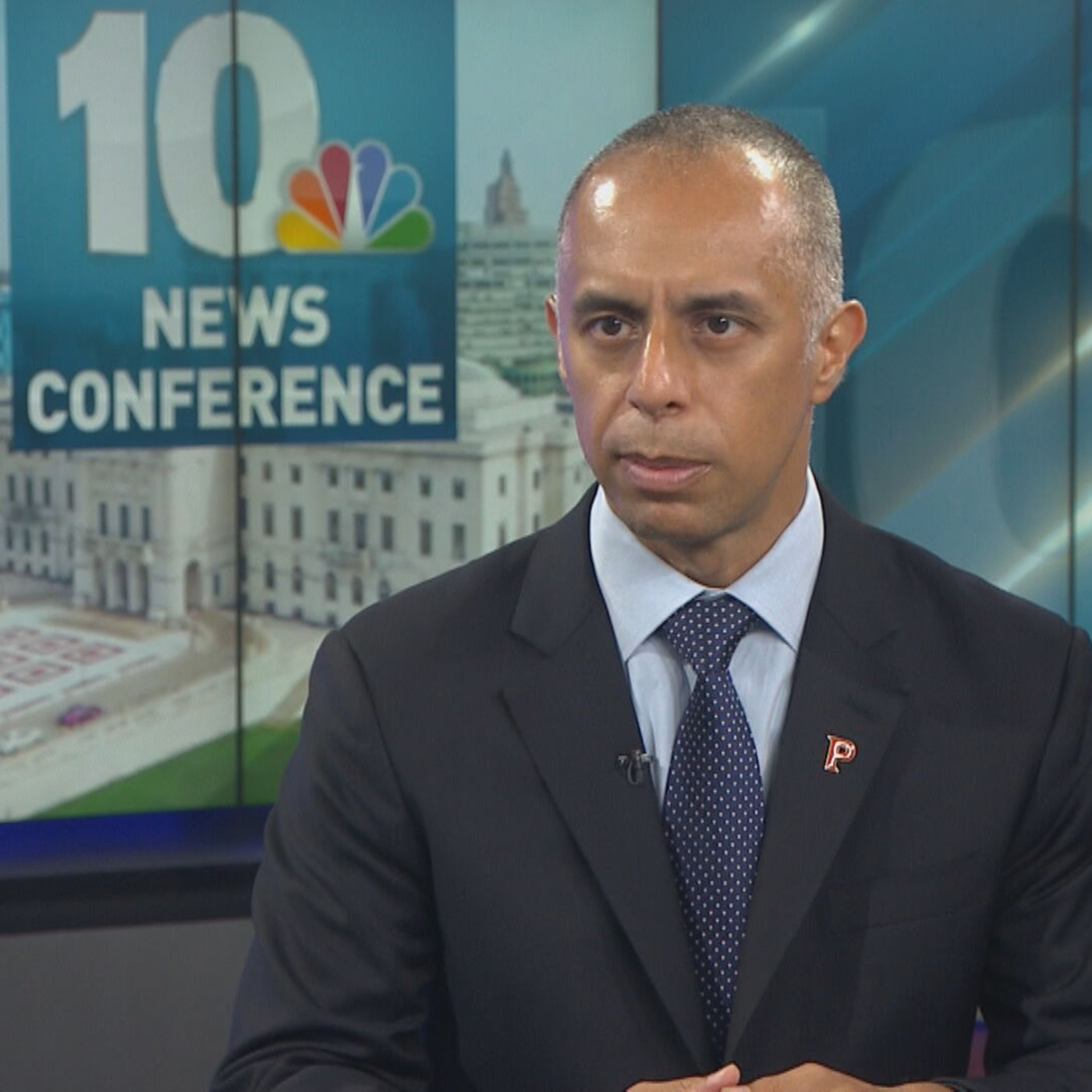 10 News Conference