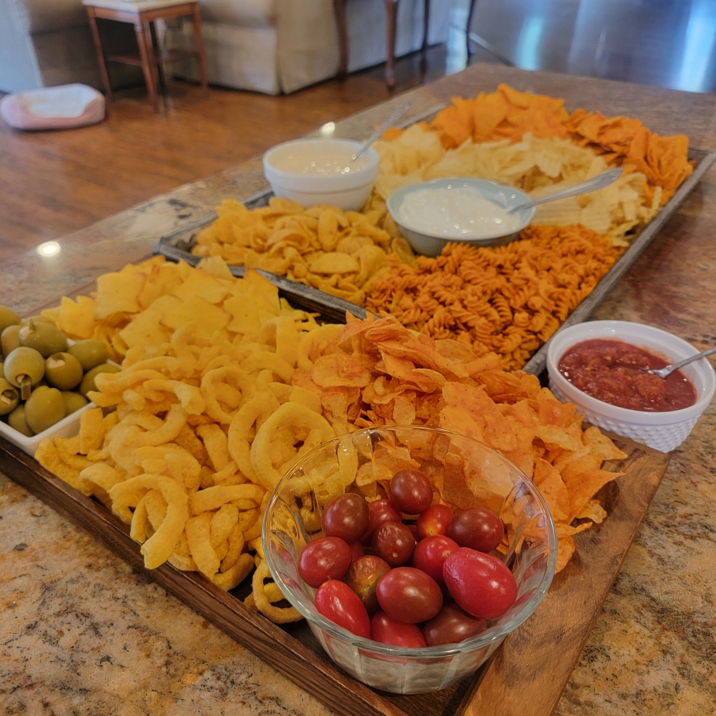 After The Show PODCAST: Jodi's party hacks. And mistakes.