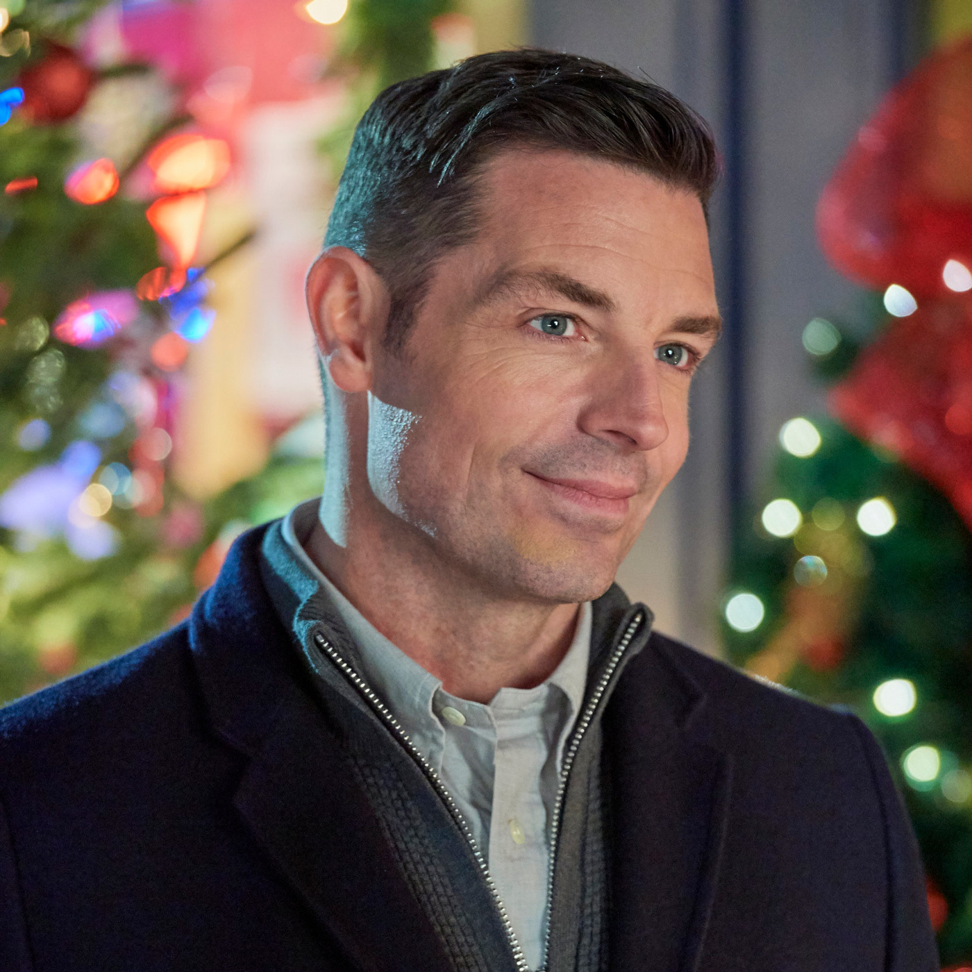 Hallmark Channels’ Bubbly Sesh